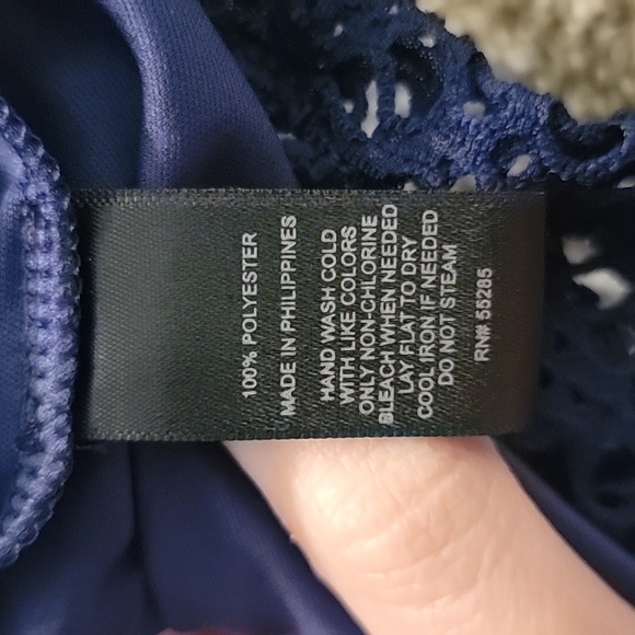 Express Tank Top - Picture 4 of 4